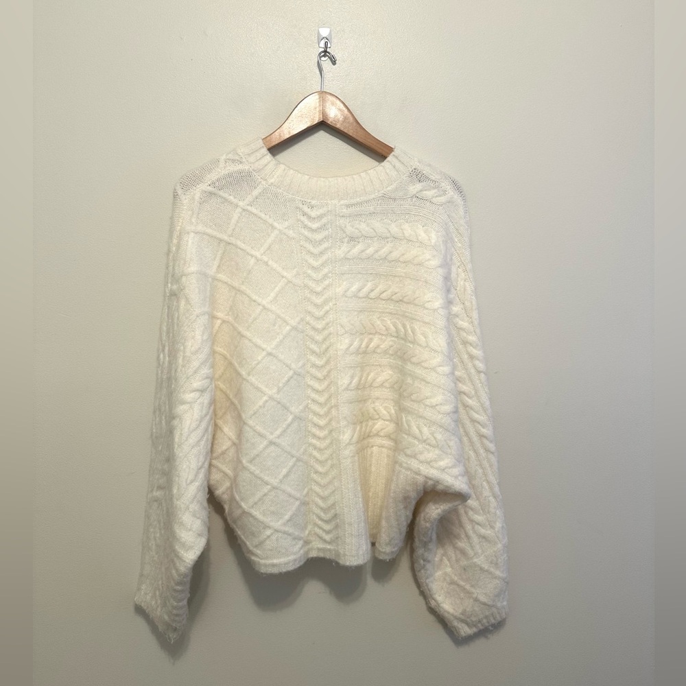 Abercrombie & Fitch Cable Crew Dolman Sweater (Size S/M) - Picture 3 of 4